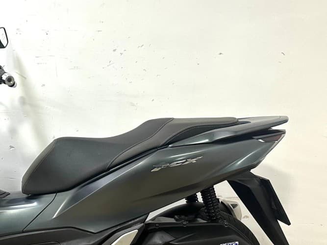 Comprar HONDA PCX 125 2021 de segunda mano HONDA PCX 125 2021 de segunda mano