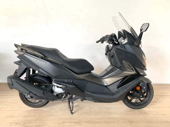 SYM CRUISYM 300 2019 de segunda mano