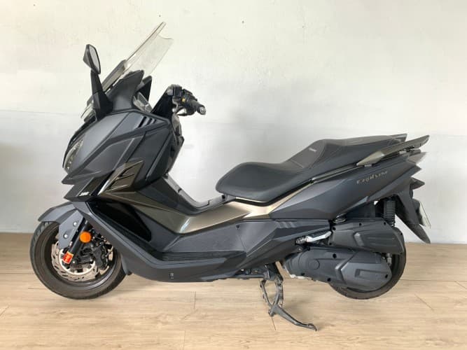 SYM CRUISYM 300 2019 de segunda mano