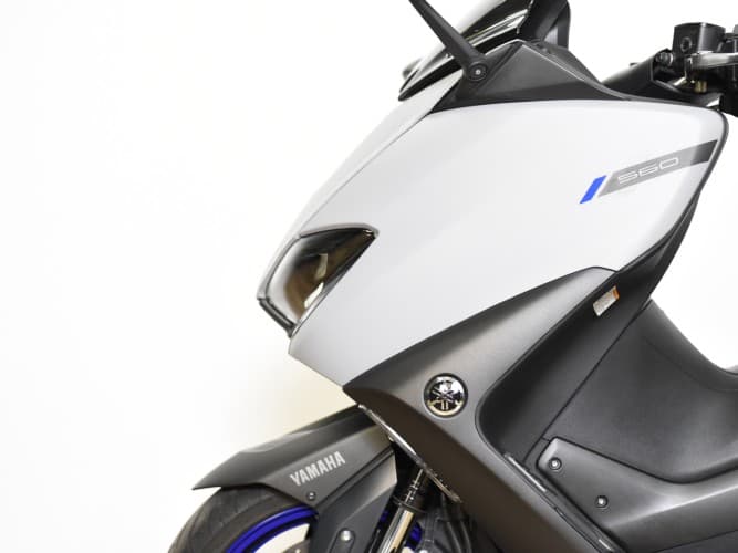 Comprar YAMAHA TMAX 560 2020 de segunda mano YAMAHA TMAX 560 2020 de segunda mano