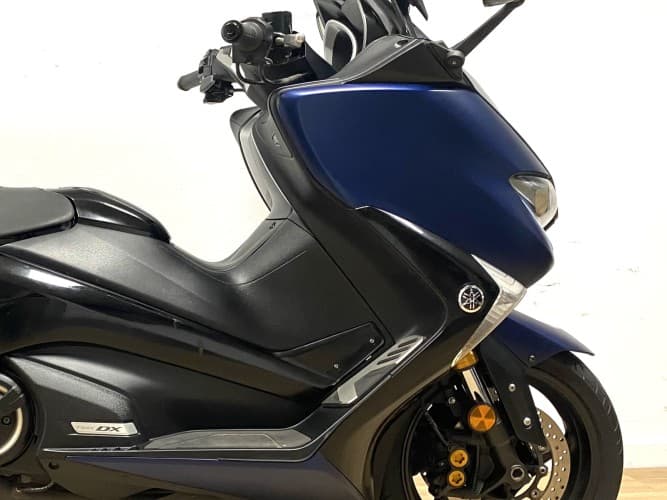 Comprar YAMAHA TMAX 530 DX 2018 de segunda mano YAMAHA TMAX 530 DX 2018 de segunda mano