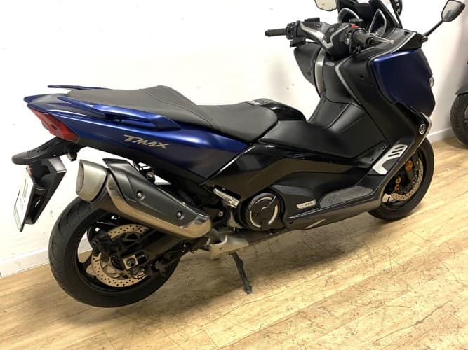 Comprar YAMAHA TMAX 530 DX 2018 de segunda mano YAMAHA TMAX 530 DX 2018 de segunda mano