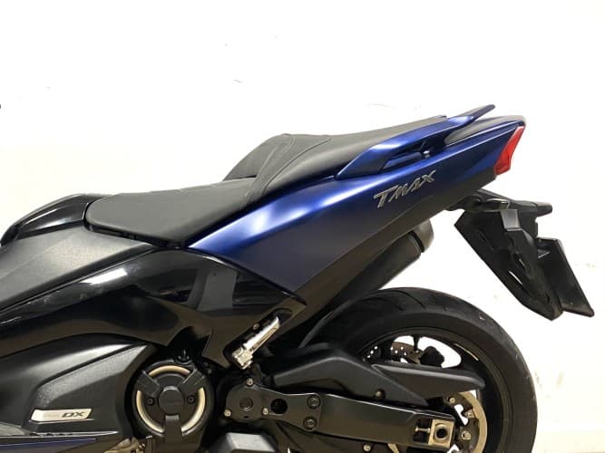 Comprar YAMAHA TMAX 530 DX 2018 de segunda mano YAMAHA TMAX 530 DX 2018 de segunda mano