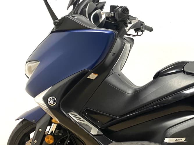 Comprar YAMAHA TMAX 530 DX 2018 de segunda mano YAMAHA TMAX 530 DX 2018 de segunda mano