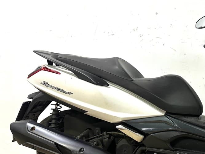 Comprar KYMCO SUPER DINK 350 2018 de segunda mano KYMCO SUPER DINK 350 2018 de segunda mano