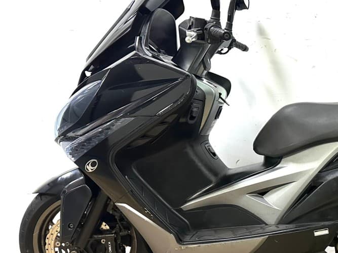 KYMCO XCITING 400 2015 de segunda mano