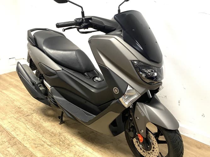 YAMAHA NMAX 125 2020 de segunda mano