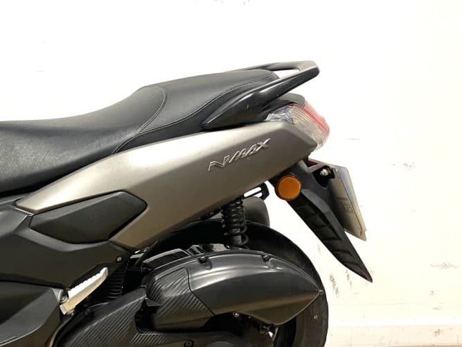 YAMAHA NMAX 125 2020 de segunda mano