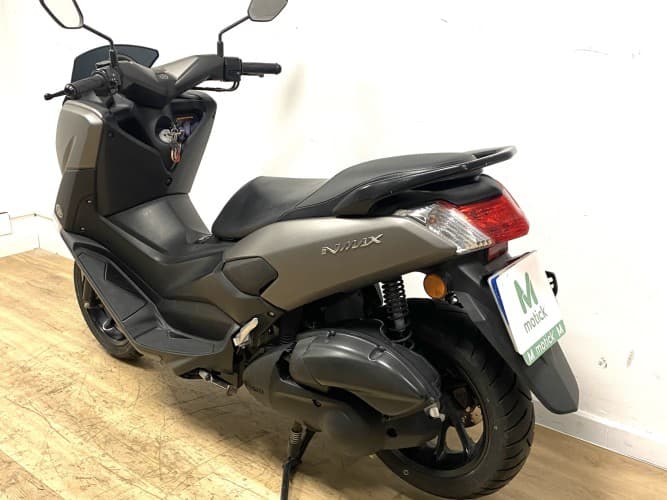 YAMAHA NMAX 125 2020 de segunda mano