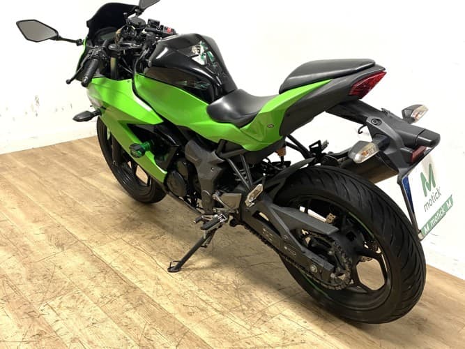 KAWASAKI NINJA 250 SL 2018 de segunda mano