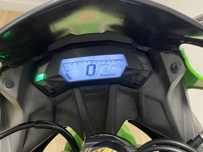 KAWASAKI NINJA 250 SL 2018 de segunda mano