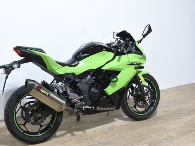 KAWASAKI NINJA 250 SL 2018 de segunda mano