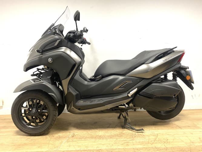 Comprar YAMAHA TRICITY 300 2023 de segunda mano YAMAHA TRICITY 300 2023 de segunda mano