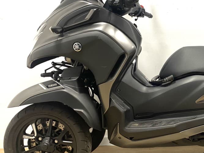Comprar YAMAHA TRICITY 300 2023 de segunda mano YAMAHA TRICITY 300 2023 de segunda mano