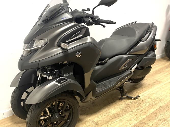 Comprar YAMAHA TRICITY 300 2023 de segunda mano YAMAHA TRICITY 300 2023 de segunda mano