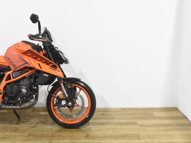 Comprar KTM DUKE 390 2024 de segunda mano KTM DUKE 390 2024 de segunda mano