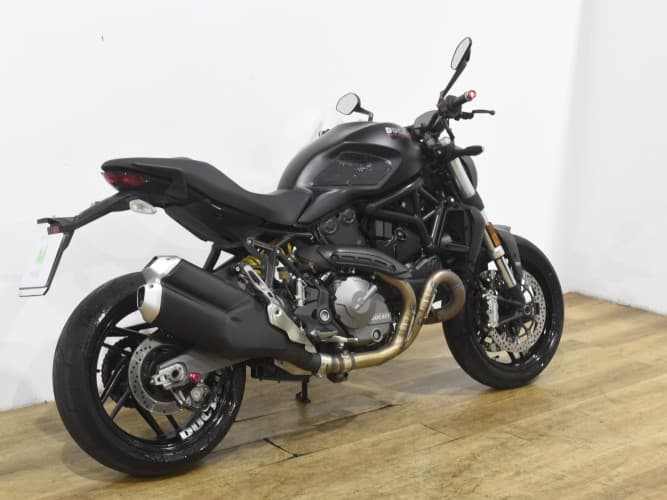 DUCATI MONSTER 821 2021 de segunda mano