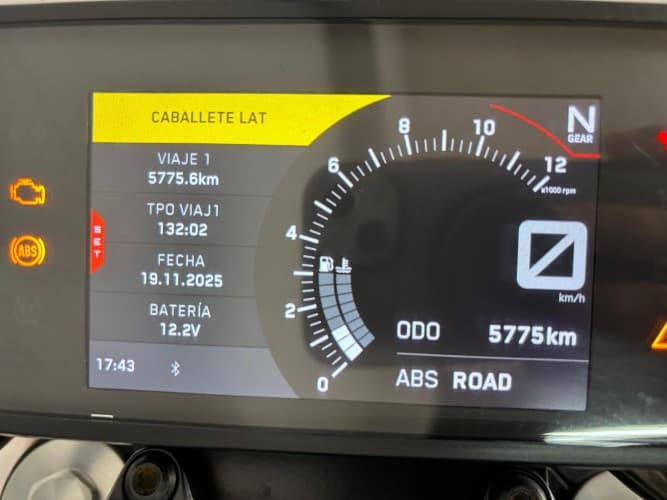 Comprar KTM DUKE 125 2023 de segunda mano KTM DUKE 125 2023 de segunda mano