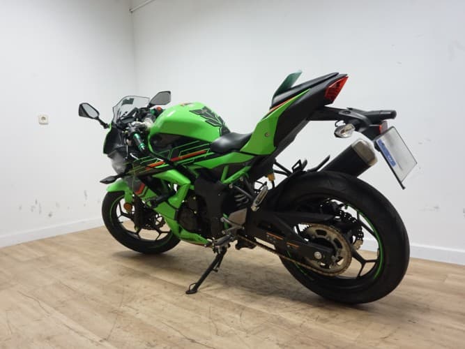 Comprar KAWASAKI NINJA 125 2023 de segunda mano KAWASAKI NINJA 125 2023 de segunda mano