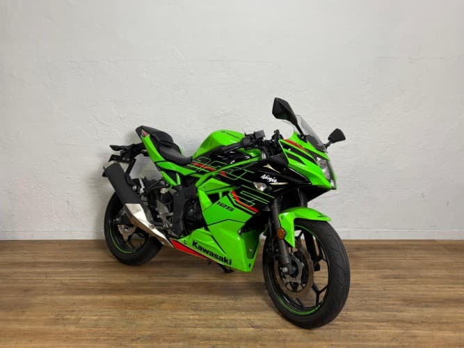 KAWASAKI NINJA 125 2023 de segunda mano