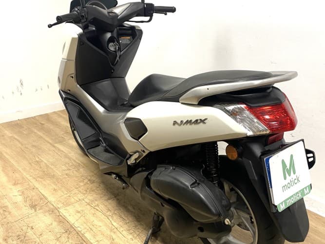 YAMAHA NMAX 125 2017 de segunda mano
