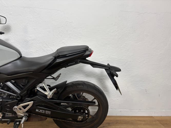 HONDA CB 125 R 2021 de segunda mano
