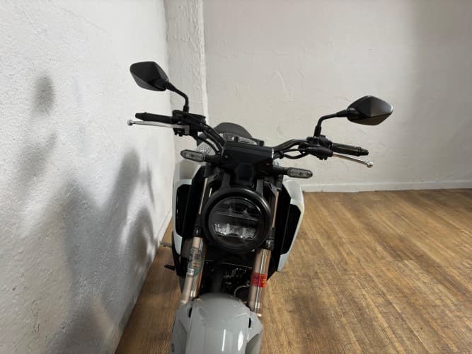 HONDA CB 125 R 2021 de segunda mano