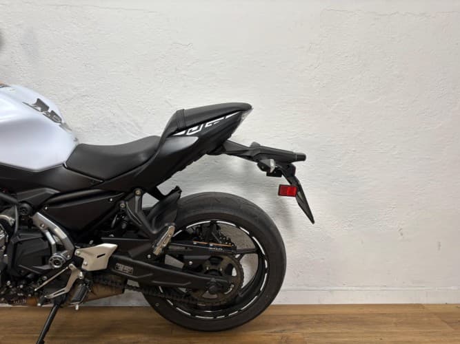 Comprar KAWASAKI Z 650 (A2) 2019 de segunda mano KAWASAKI Z 650 (A2) 2019 de segunda mano