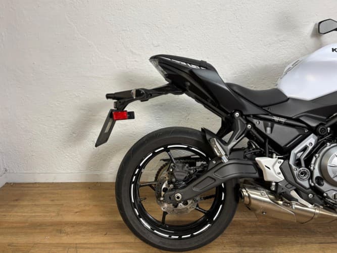 Comprar KAWASAKI Z 650 (A2) 2019 de segunda mano KAWASAKI Z 650 (A2) 2019 de segunda mano