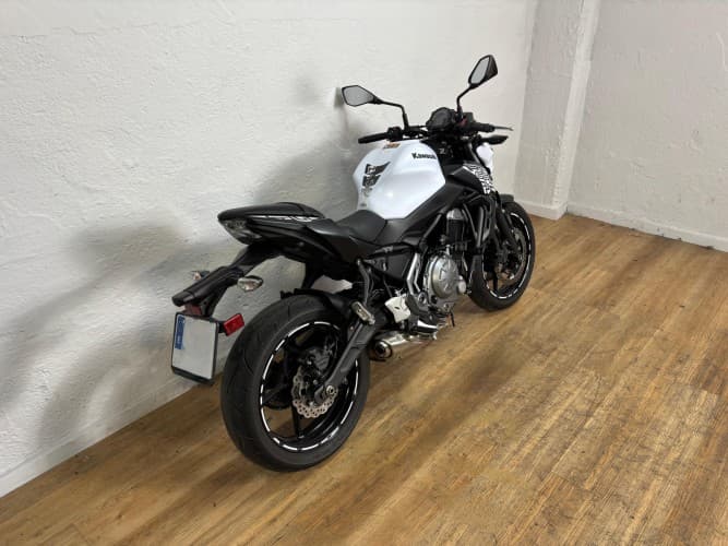 Comprar KAWASAKI Z 650 (A2) 2019 de segunda mano KAWASAKI Z 650 (A2) 2019 de segunda mano
