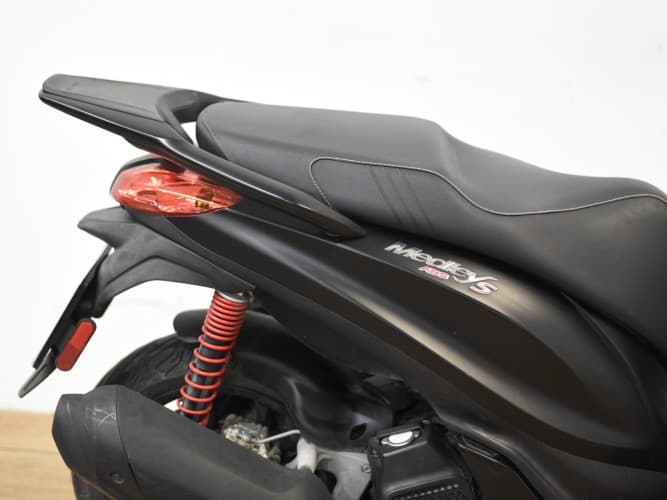 Comprar PIAGGIO MEDLEY 125 2023 de segunda mano PIAGGIO MEDLEY 125 2023 de segunda mano