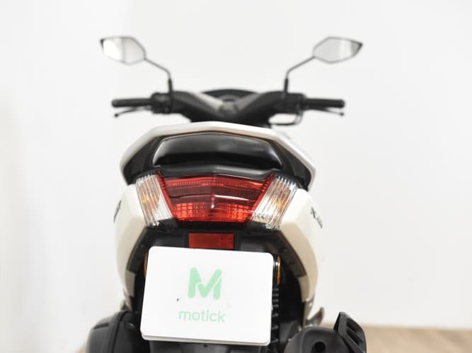 Comprar YAMAHA NMAX 125 2017 de segunda mano YAMAHA NMAX 125 2017 de segunda mano