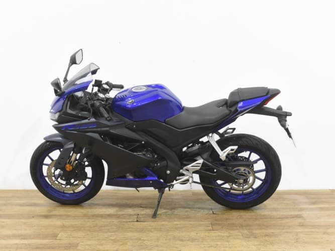 YAMAHA YZF R125 2022 de segunda mano