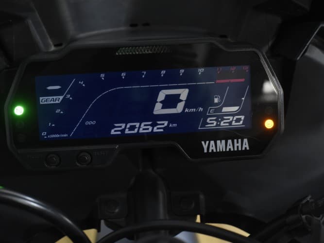 YAMAHA YZF R125 2022 de segunda mano