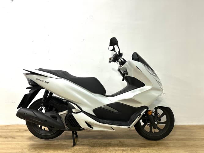 HONDA PCX 125 2020 de segunda mano