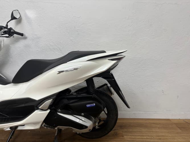 Comprar HONDA PCX 125 2022 de segunda mano HONDA PCX 125 2022 de segunda mano