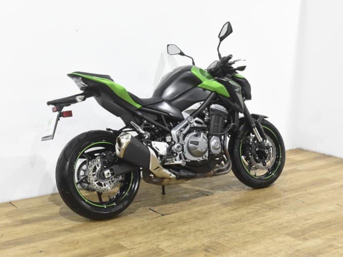 Comprar KAWASAKI Z 900 (A2) 2018 de segunda mano KAWASAKI Z 900 (A2) 2018 de segunda mano