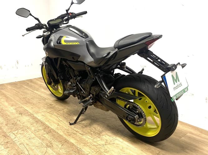 Comprar YAMAHA MT-07 (A) 2018 de segunda mano YAMAHA MT-07 (A) 2018 de segunda mano