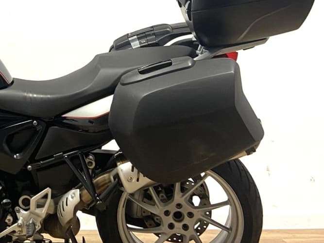 BMW F 800 GT (IVA DEDUCIBLE) (TOP CASE) 2020 de segunda mano