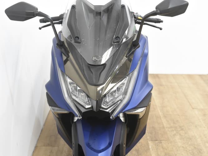 Comprar KYMCO AK 550 (ESCAPE MIVV) 2020 de segunda mano KYMCO AK 550 (ESCAPE MIVV) 2020 de segunda mano