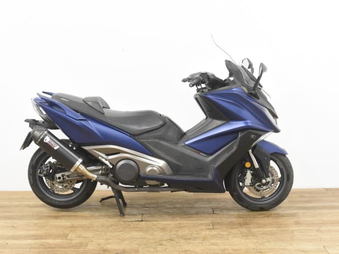 Comprar KYMCO AK 550 (ESCAPE MIVV) 2020 de segunda mano KYMCO AK 550 (ESCAPE MIVV) 2020 de segunda mano