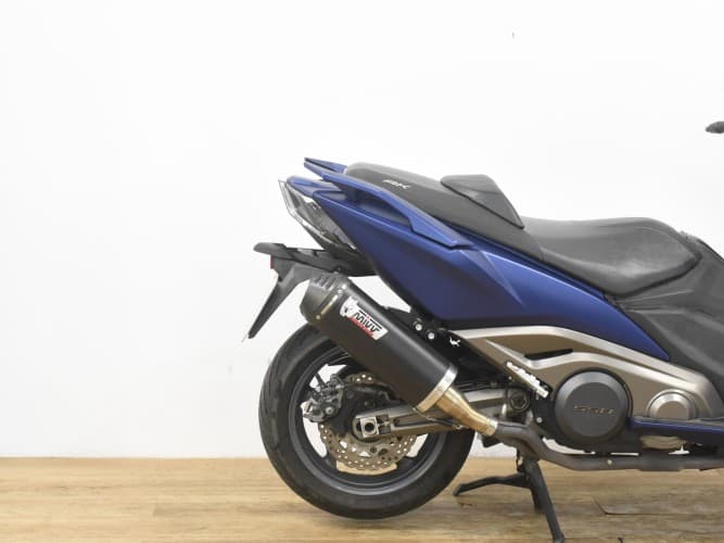 Comprar KYMCO AK 550 (ESCAPE MIVV) 2020 de segunda mano KYMCO AK 550 (ESCAPE MIVV) 2020 de segunda mano