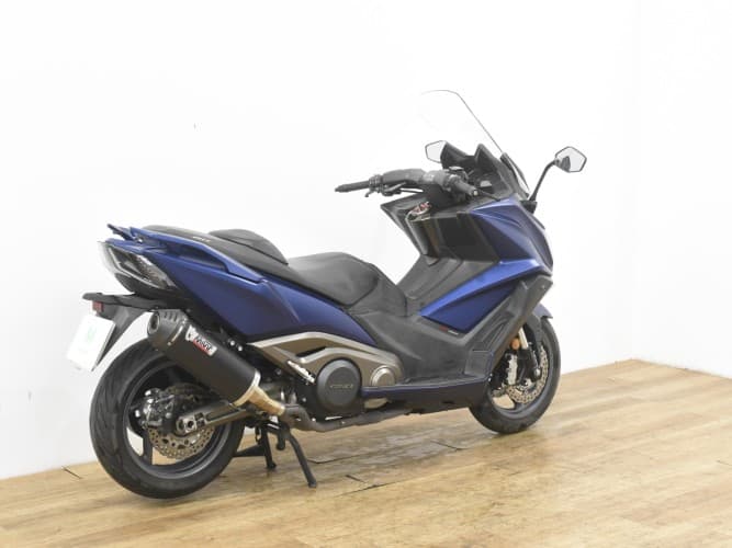 Comprar KYMCO AK 550 (ESCAPE MIVV) 2020 de segunda mano KYMCO AK 550 (ESCAPE MIVV) 2020 de segunda mano