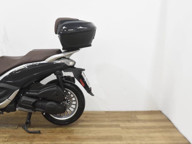 PIAGGIO BEVERLY 300 2021 de segunda mano