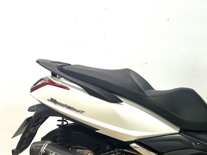 Comprar KYMCO SUPER DINK 125 2020 de segunda mano KYMCO SUPER DINK 125 2020 de segunda mano