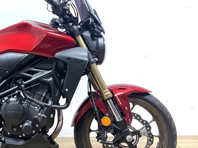 HONDA CB 300 R 2024 de segunda mano