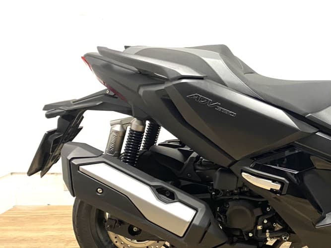 Comprar HONDA ADV 350 2024 de segunda mano HONDA ADV 350 2024 de segunda mano