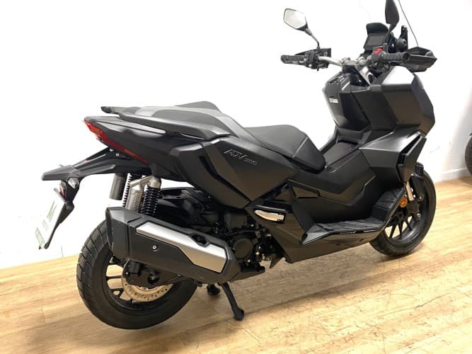 Comprar HONDA ADV 350 2024 de segunda mano HONDA ADV 350 2024 de segunda mano