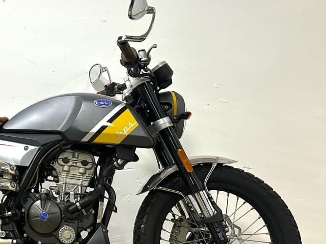 Comprar FB MONDIAL HPS 125 2017 de segunda mano FB MONDIAL HPS 125 2017 de segunda mano