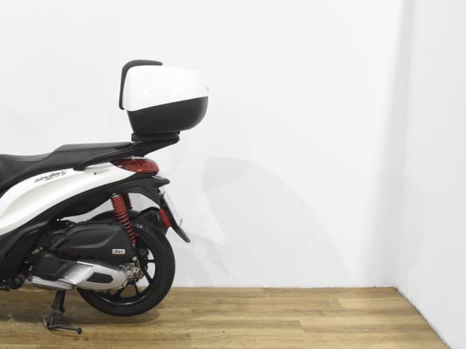 Comprar PIAGGIO MEDLEY 125 2021 de segunda mano PIAGGIO MEDLEY 125 2021 de segunda mano